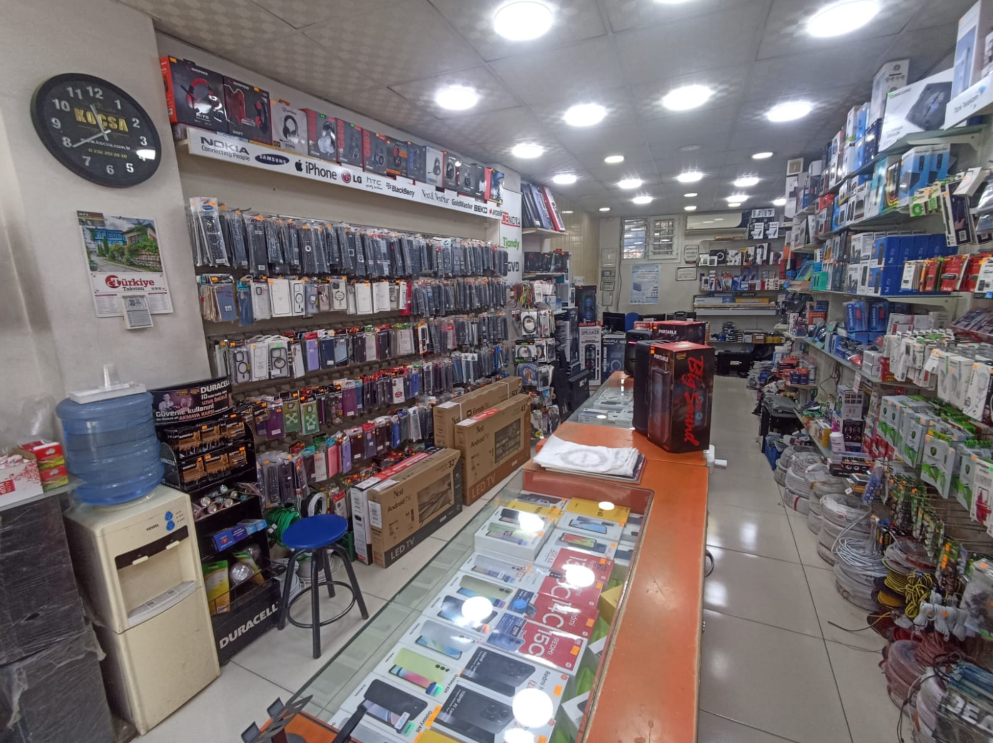 Arıkan Elektronik Dükkan İç Görünüm 2
